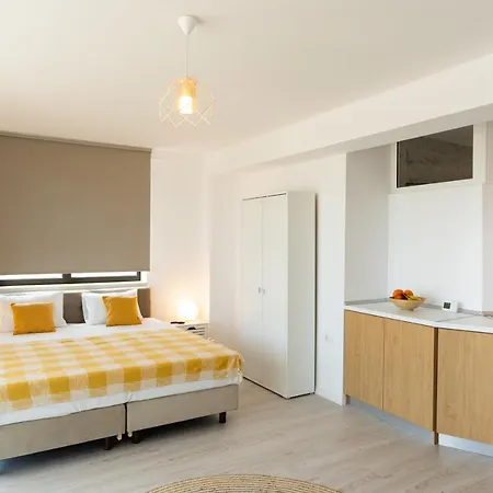 Apartment La Malul Marii Navodari