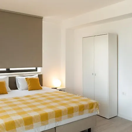 La Malul Marii Apartment